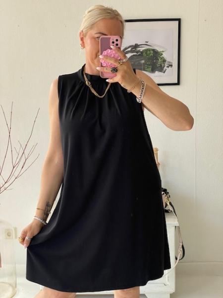 Kleid - Schleife